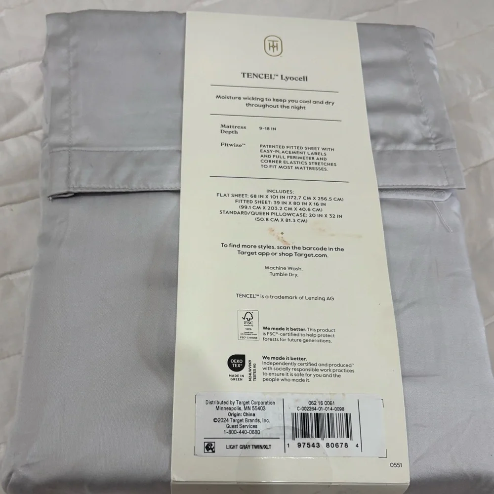 NWT Threshold Gray Sheet Set Luxurious Bedding Twin- 320 thread count